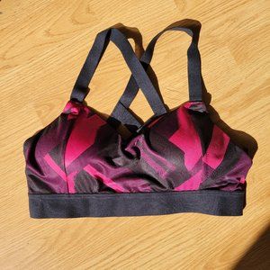 New Brooks Sports Bra / Athletic Wear Top